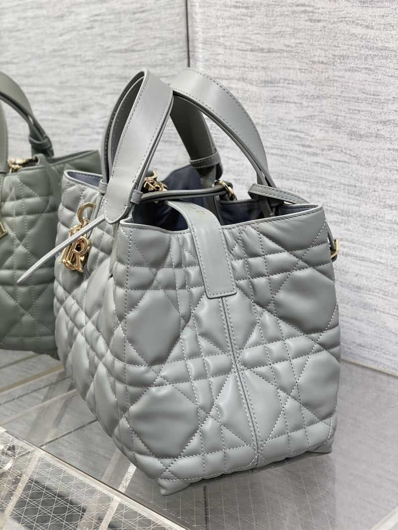 chr1st1an D10r shopping bags